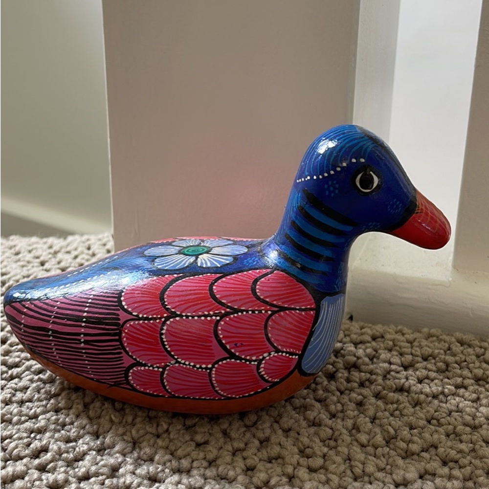 Bird Decor - Picture 2 of 7